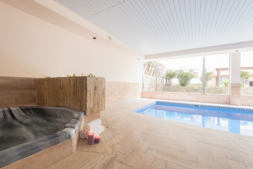 Aparthotel Green Garden — Spa in Cala Ratjada, Balearic Islands