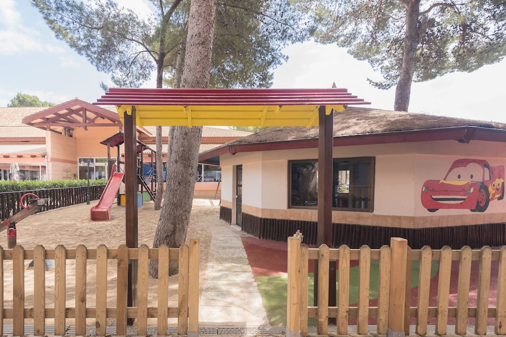 Aparthotel Green Garden — Attractions for children in Cala Ratjada, Balearic Islands