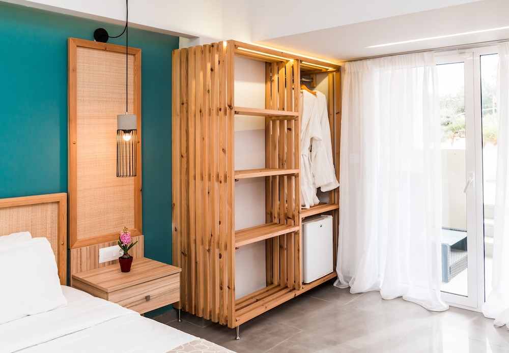 Klelia Beach Hotel - All Inclusive — Hotel rooms in Kalamaki (Zakynthos), Ionian Islands