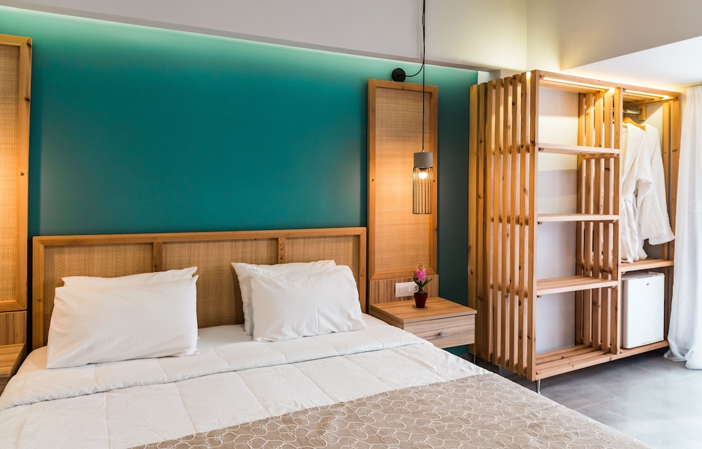 Klelia Beach Hotel - All Inclusive — Hotel rooms in Kalamaki (Zakynthos), Ionian Islands