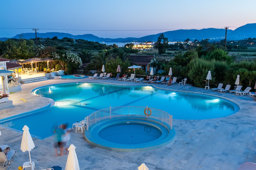 Klelia Beach Hotel - All Inclusive — Swimming pool in Kalamaki (Zakynthos), Ionian Islands