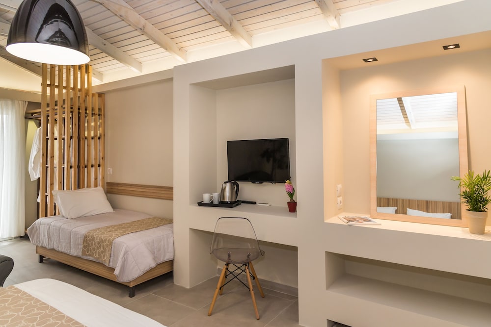 Klelia Beach Hotel - All Inclusive — Hotel rooms in Kalamaki (Zakynthos), Ionian Islands