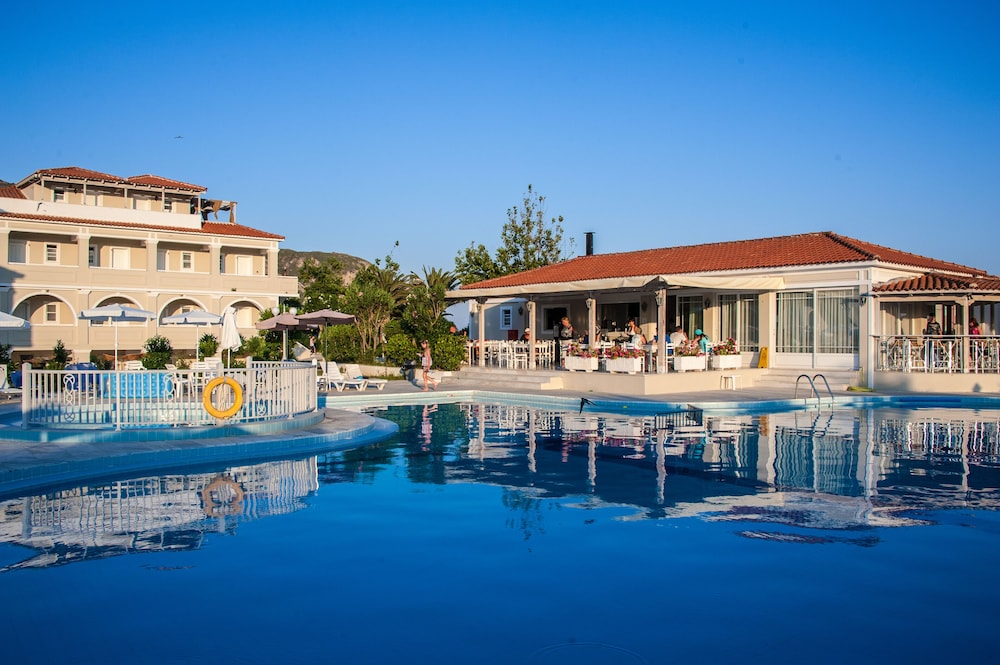 Klelia Beach Hotel - All Inclusive — Swimming pool in Kalamaki (Zakynthos), Ionian Islands