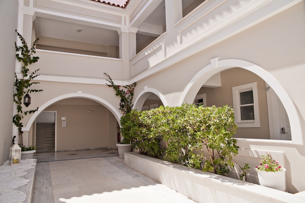 Klelia Beach Hotel - All Inclusive — Hotel building in Kalamaki (Zakynthos), Ionian Islands