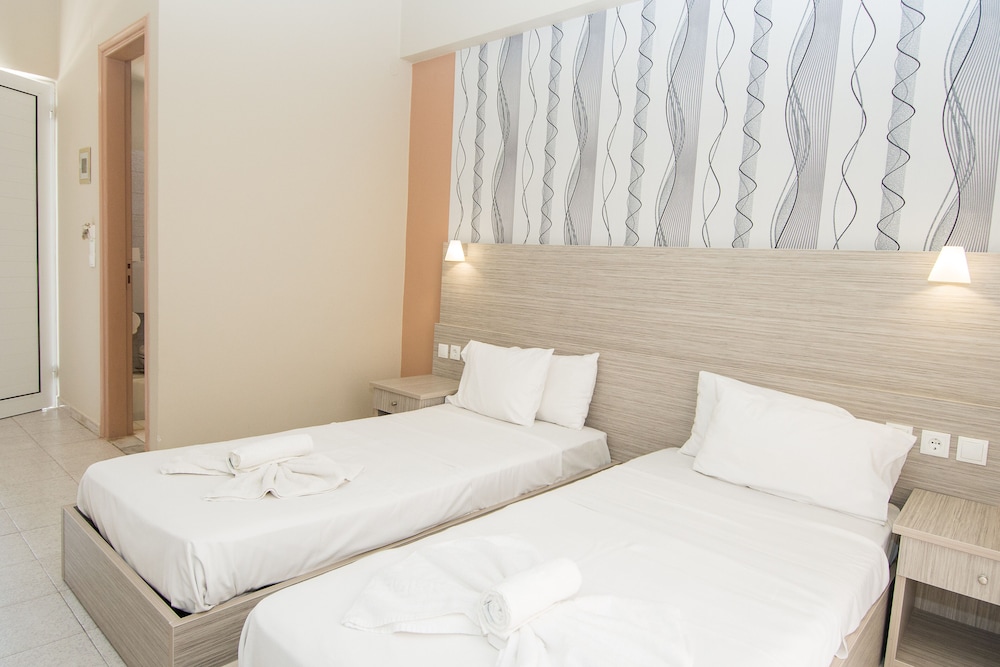 Klelia Beach Hotel - All Inclusive — Hotel rooms in Kalamaki (Zakynthos), Ionian Islands