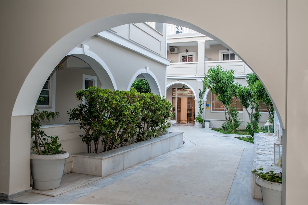 Klelia Beach Hotel - All Inclusive — Hotel building in Kalamaki (Zakynthos), Ionian Islands