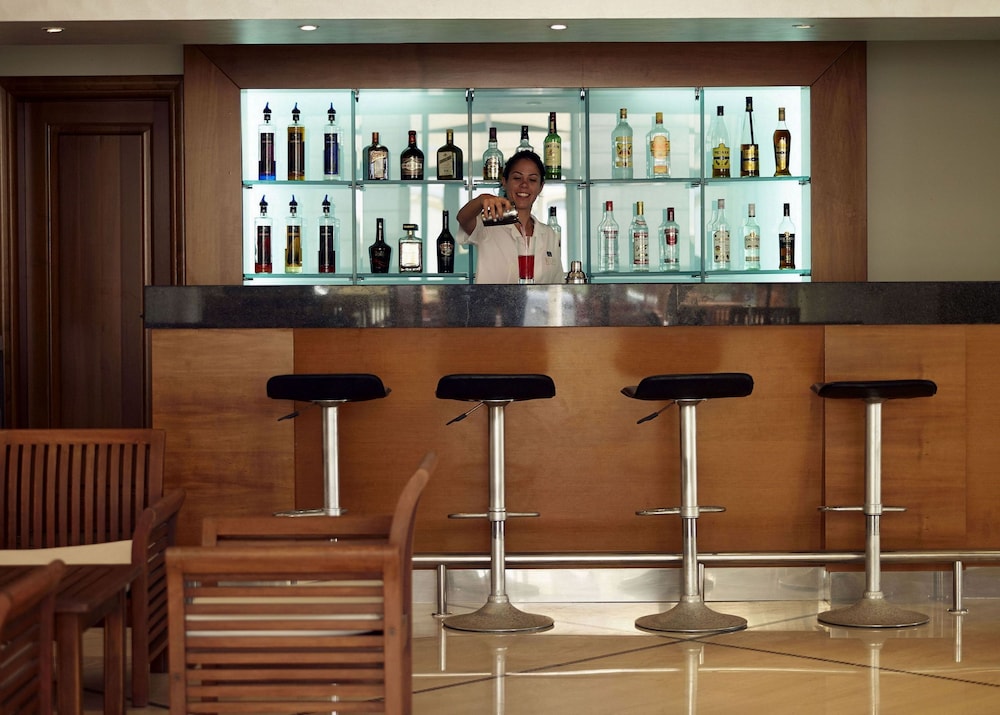 Mitsis La Vita — Restaurant & bars in Rhodes Town, South Aegean