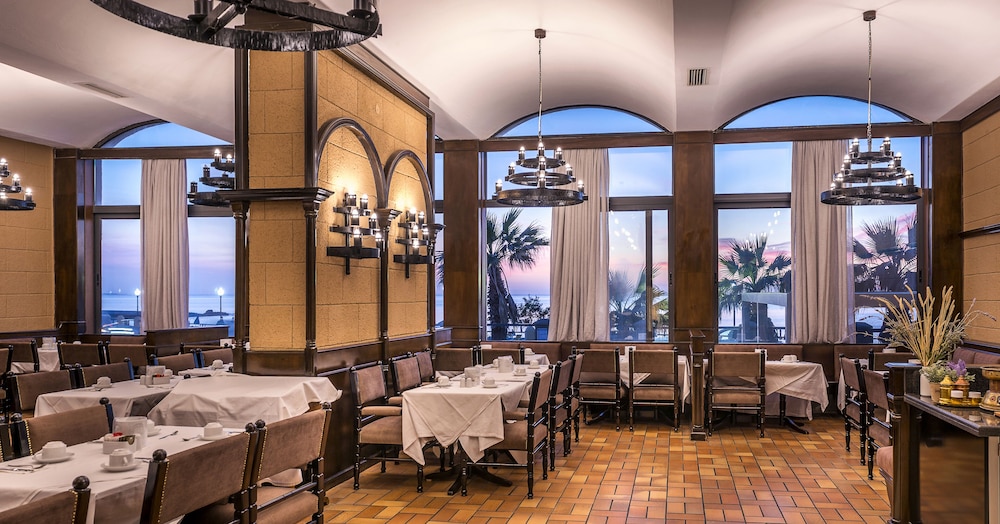 Mitsis La Vita — Restaurant & bars in Rhodes Town, South Aegean