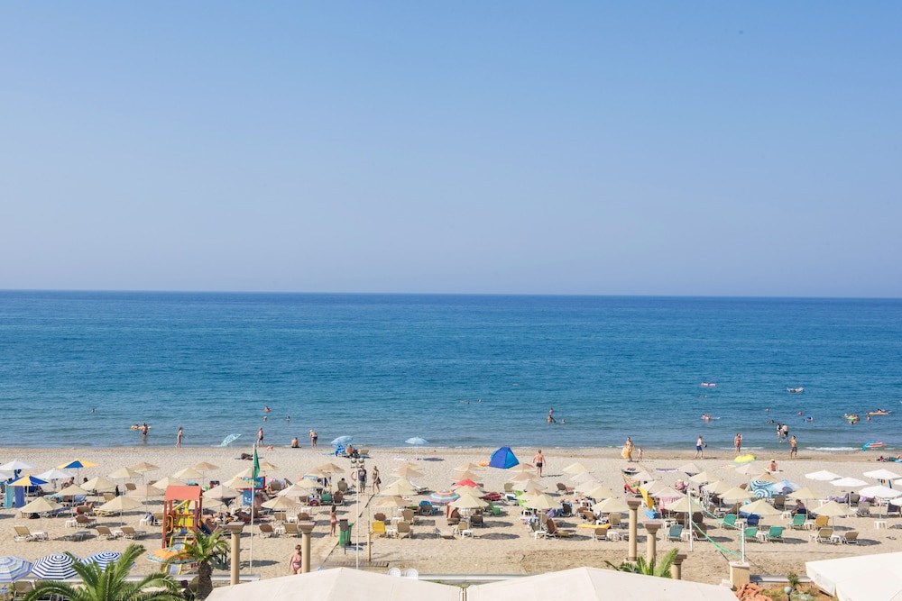 Odyssia Beach Hotel — Beach in Rethymnon