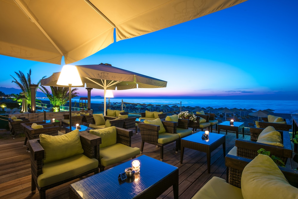 Odyssia Beach Hotel — Restaurant & bars in Rethymnon