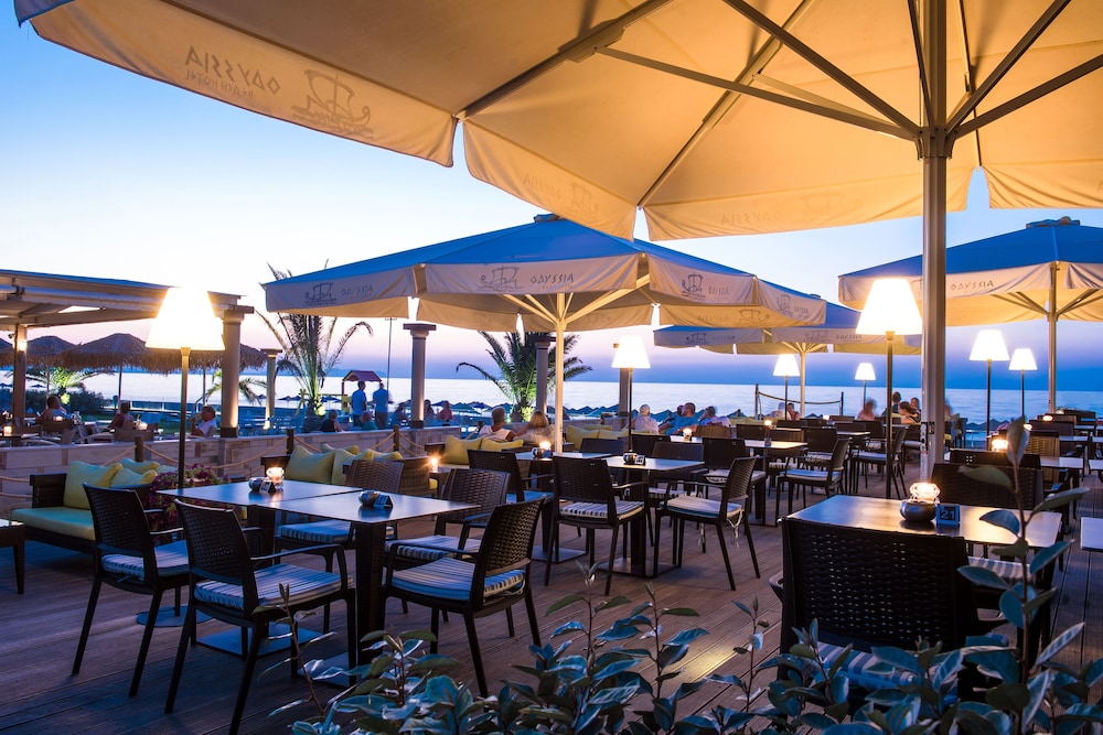 Odyssia Beach Hotel — Restaurant & bars in Rethymnon