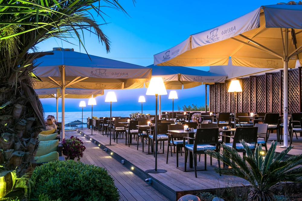 Odyssia Beach Hotel — Restaurant & bars in Rethymnon