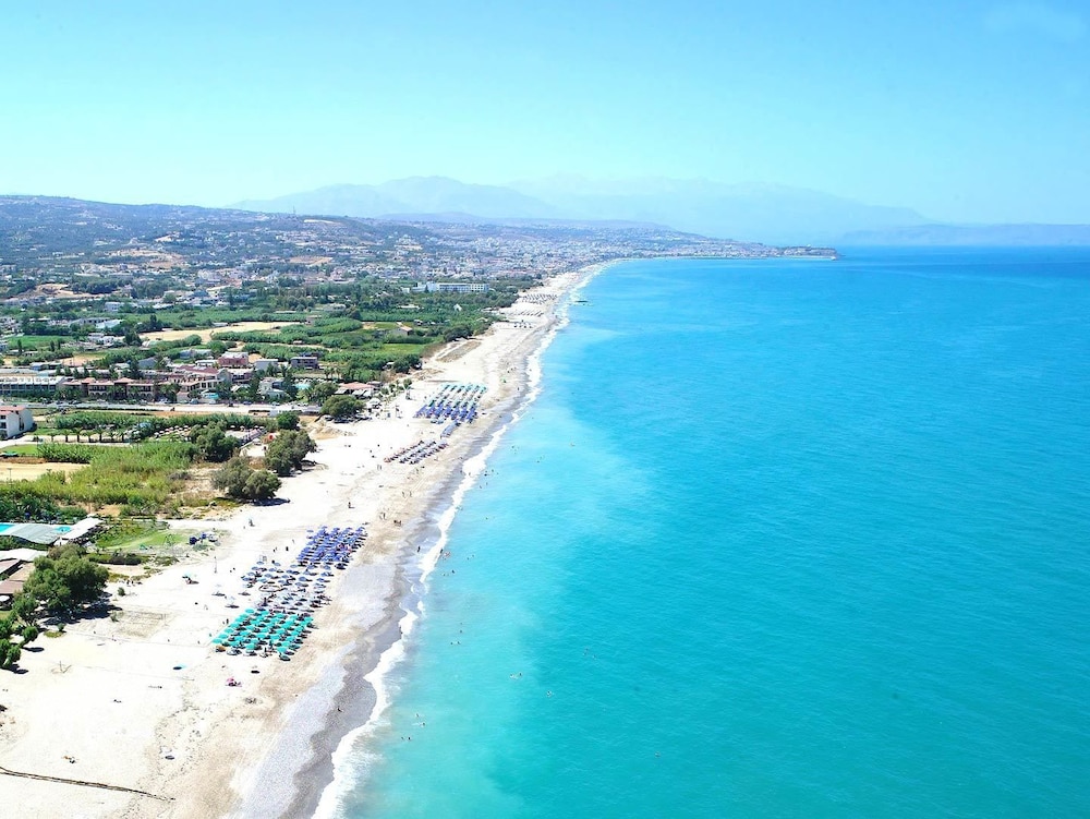 Odyssia Beach Hotel — Beach in Rethymnon