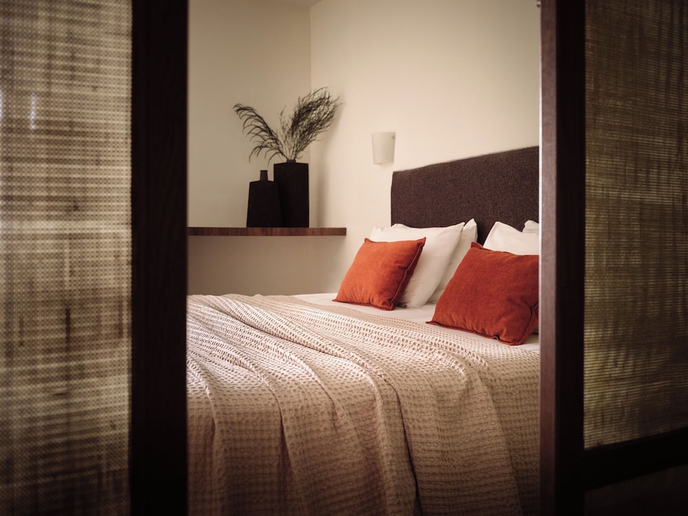 Planos Deluxe — Hotel rooms in Tsilivi, Ionian Islands