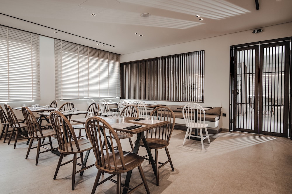 Planos Deluxe — Restaurant & bars in Tsilivi, Ionian Islands