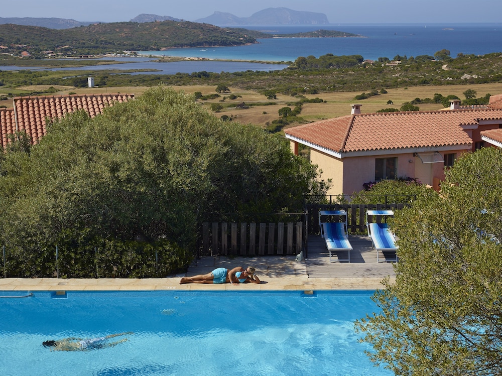 Residence Hotel Lu Nibareddu — Swimming pool in Loiri Porto San Paolo, Sardinia
