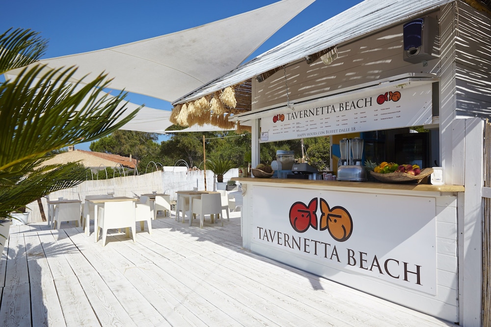 Residence Hotel Lu Nibareddu — Restaurant & bars in Loiri Porto San Paolo, Sardinia