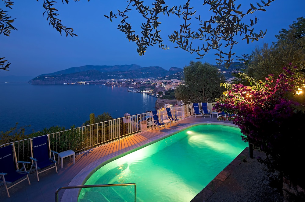 Hotel Miramare — Swimming pool in Sorrento, Campania