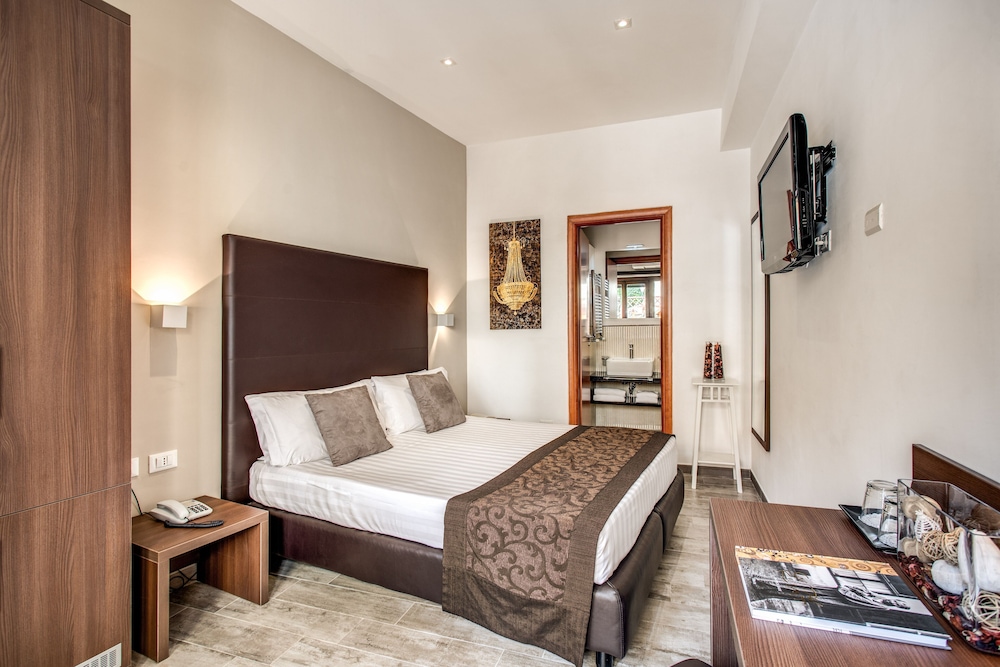 Hotel Rome Garden — Hotel rooms in Rome, Lazio