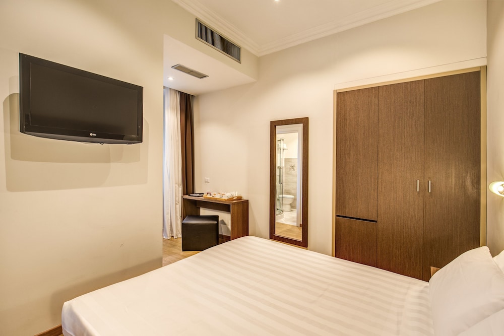 Hotel Rome Garden — Hotel rooms in Rome, Lazio