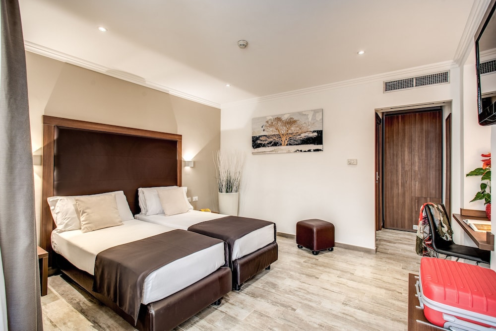 Hotel Rome Garden — Hotel rooms in Rome, Lazio