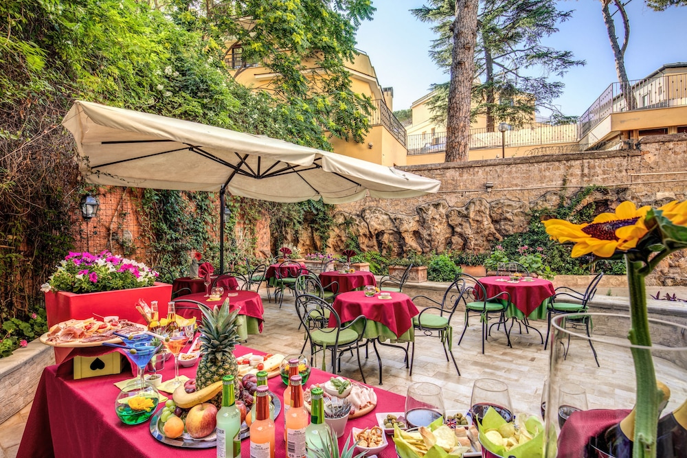 Hotel Rome Garden — Restaurant & bars in Rome, Lazio