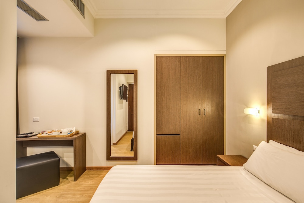 Hotel Rome Garden — Hotel rooms in Rome, Lazio