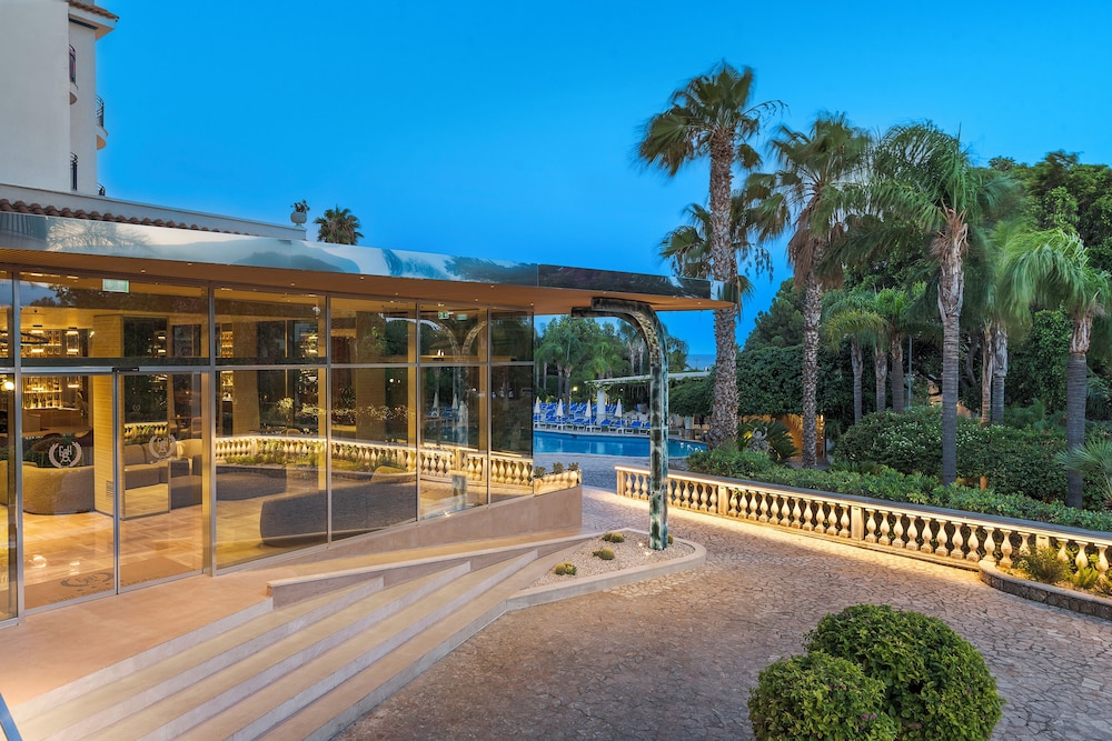 Sant Alphio Garden Hotel & Spa — Hotel building in Giardini Naxos, Sicily