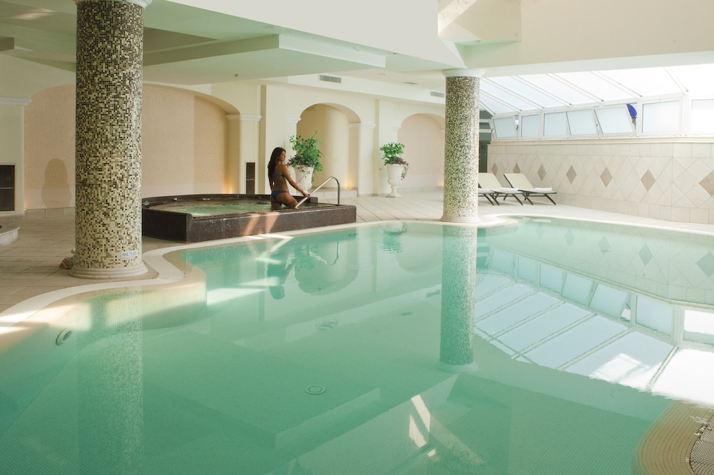 Sant Alphio Garden Hotel & Spa — Swimming pool in Giardini Naxos, Sicily