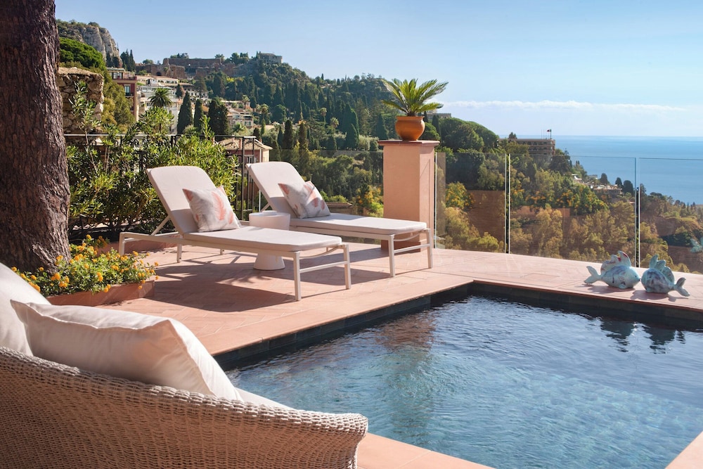 San Domenico Palace, Taormina, A Four Seasons Hotel — Swimming pool in Taormina, Sicily