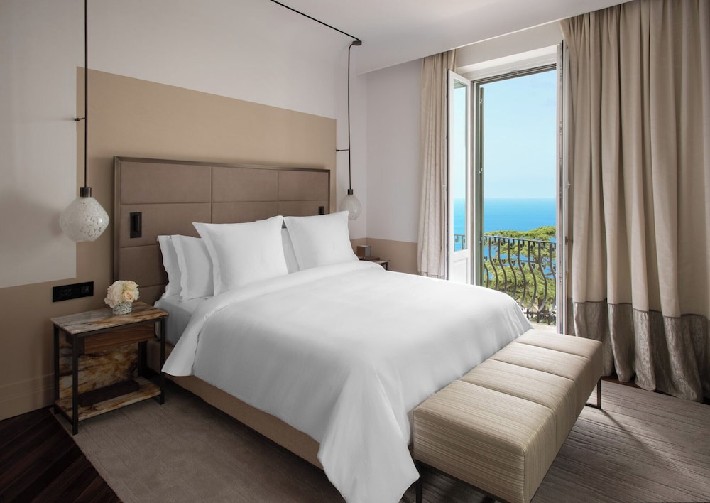 San Domenico Palace, Taormina, A Four Seasons Hotel — Hotel rooms in Taormina, Sicily