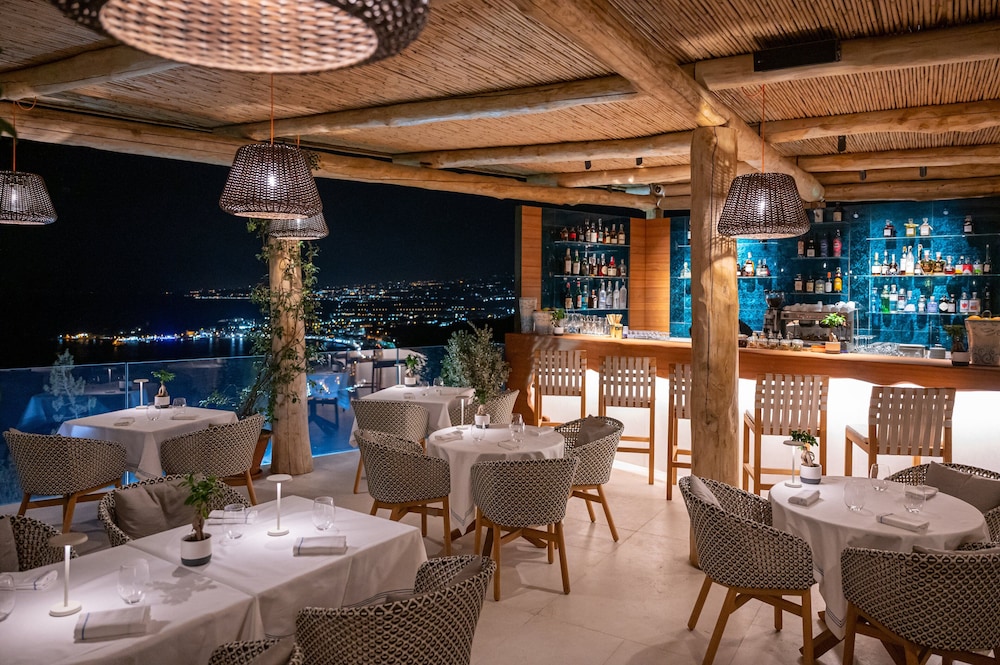 San Domenico Palace, Taormina, A Four Seasons Hotel — Restaurant & bars in Taormina, Sicily