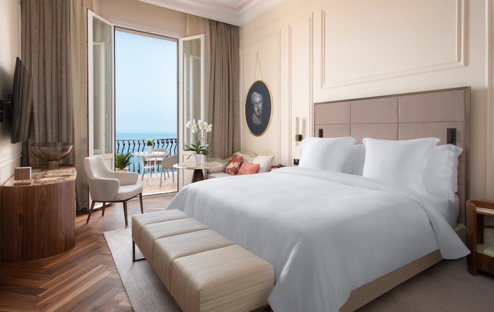 San Domenico Palace, Taormina, A Four Seasons Hotel — Hotel rooms in Taormina, Sicily