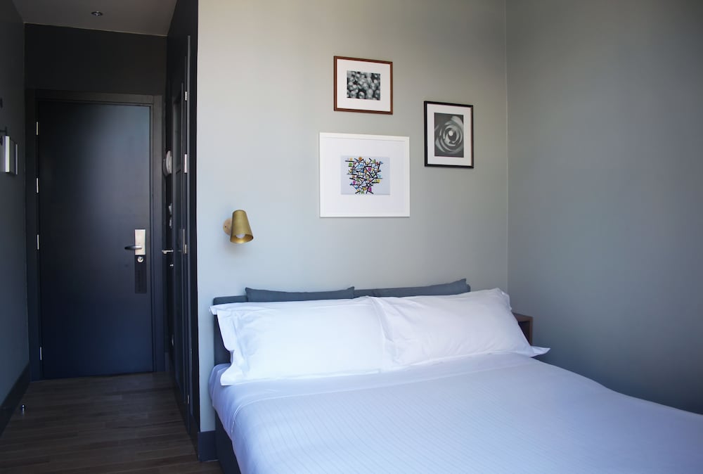 c-hotels Joy — Hotel rooms in Florence, Tuscany