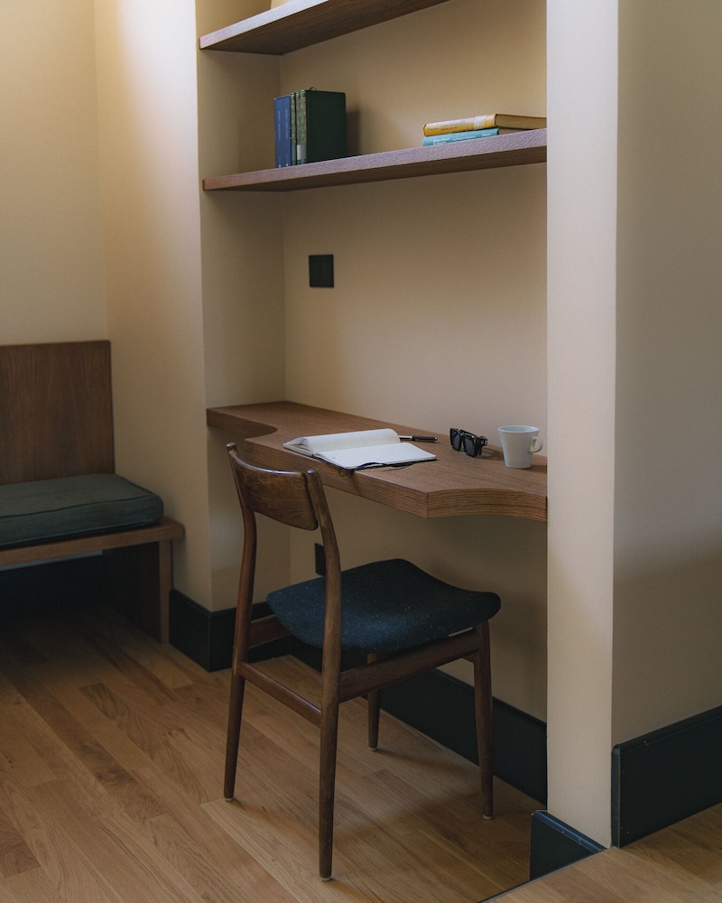 c-hotels Joy — Hotel rooms in Florence, Tuscany