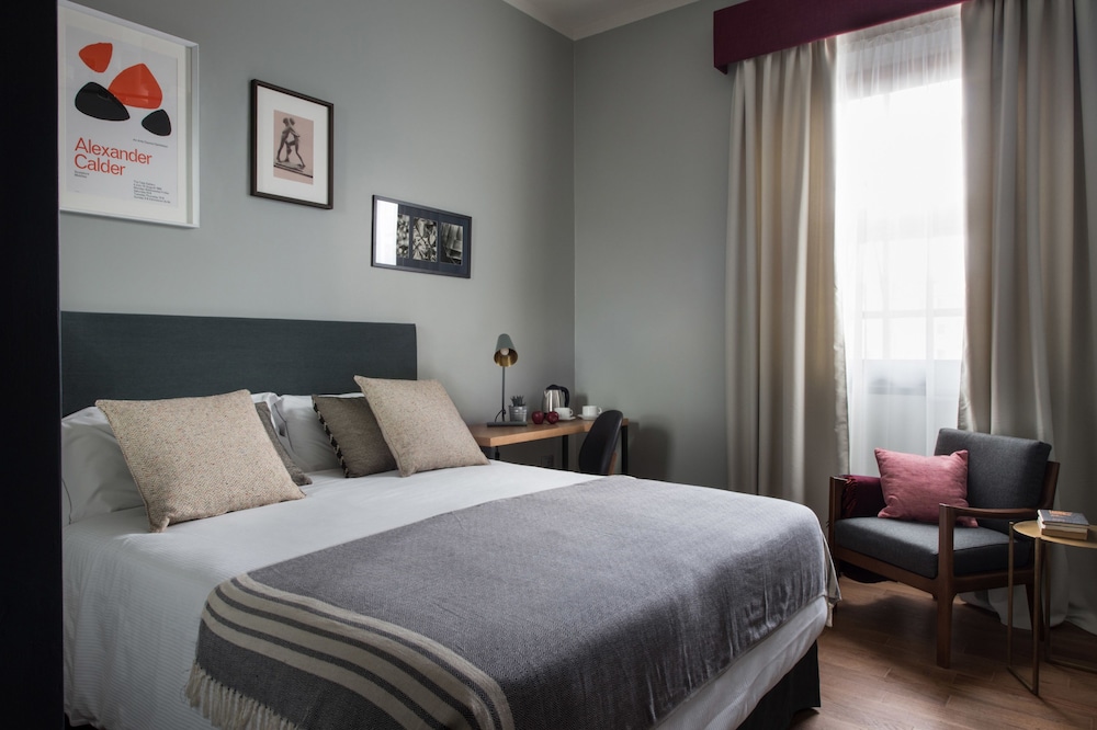c-hotels Joy — Hotel rooms in Florence, Tuscany