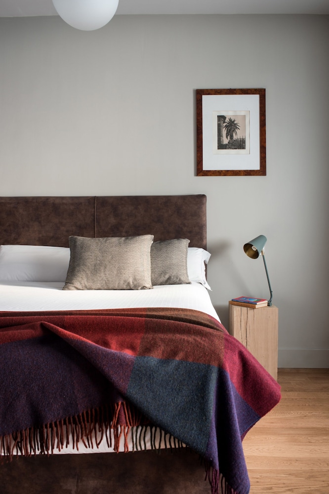 c-hotels Joy — Hotel rooms in Florence, Tuscany