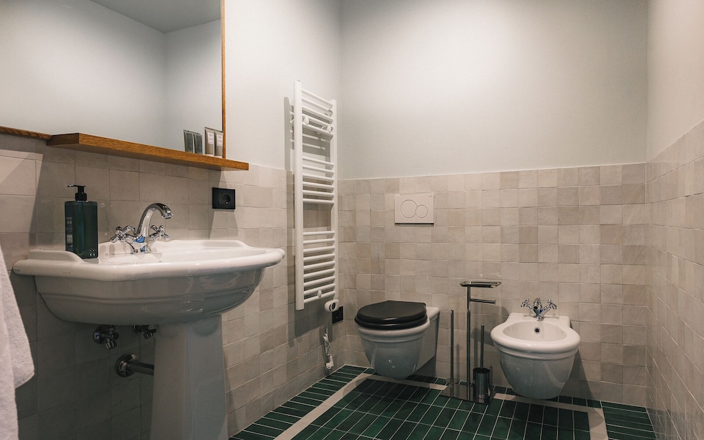 c-hotels Joy — Hotel rooms in Florence, Tuscany
