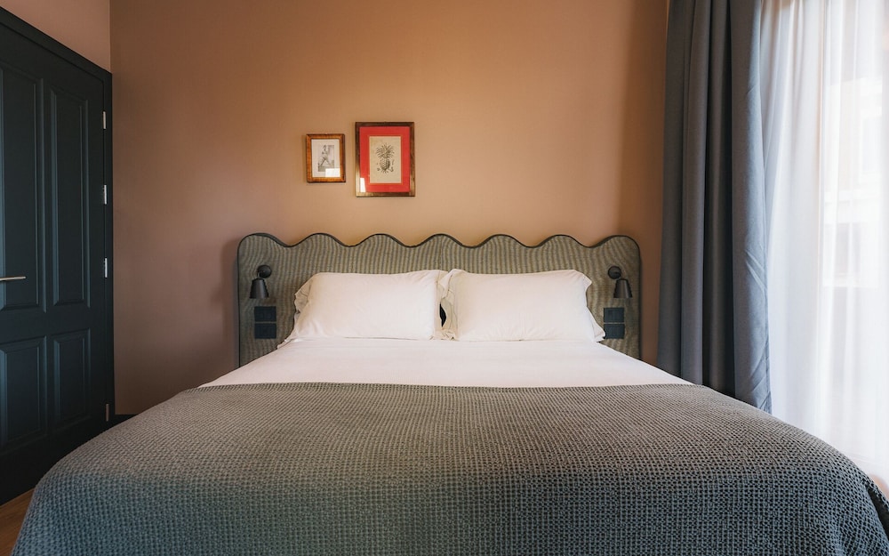 c-hotels Joy — Hotel rooms in Florence, Tuscany