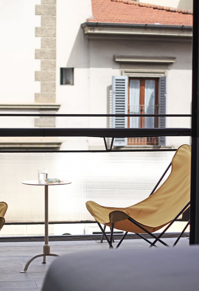 c-hotels Joy — Hotel building in Florence, Tuscany