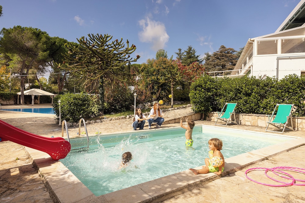 Hotel Sierra Silvana - zdjęcie 4