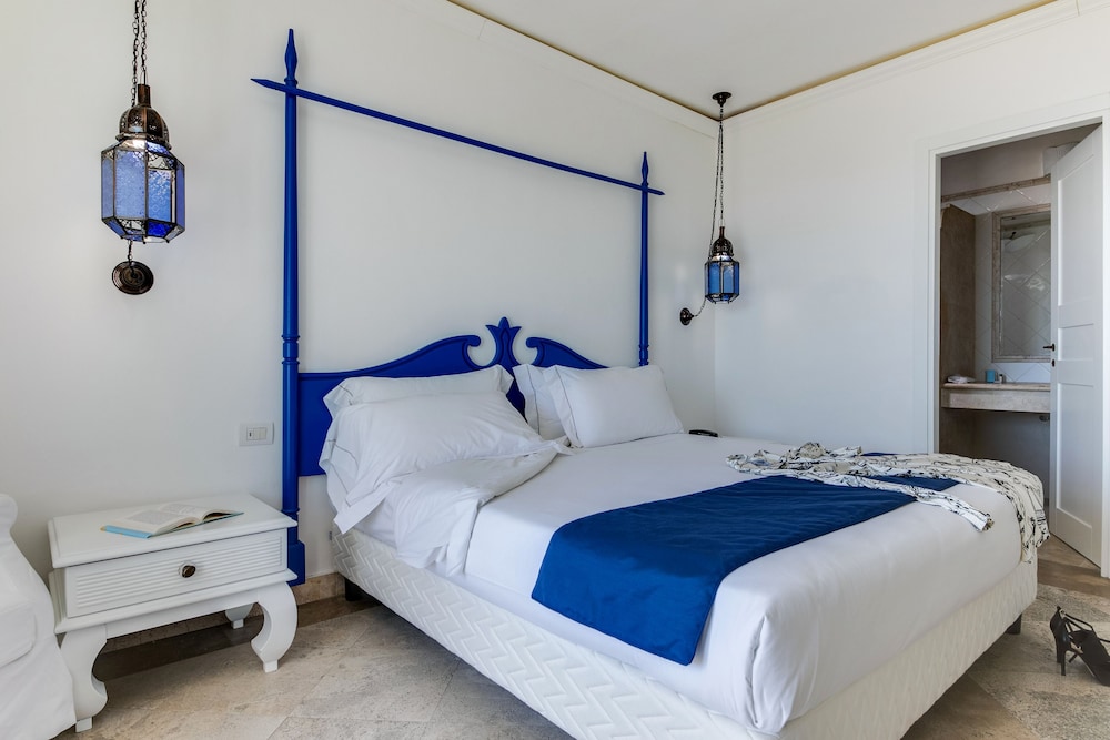 Phi Hotel Sighientu — Hotel rooms in Quartu Sant'Elena, Sardinia