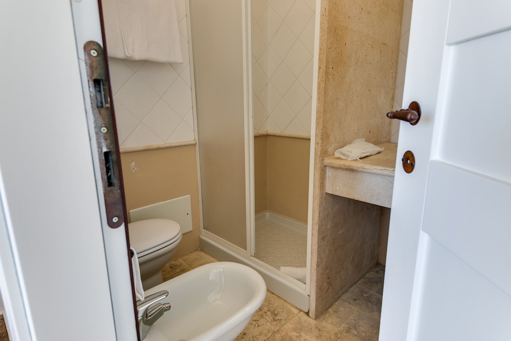 Phi Hotel Sighientu — Hotel rooms in Quartu Sant'Elena, Sardinia