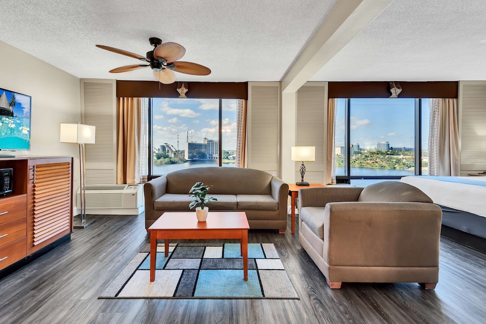 Best Western Orlando Gateway Hotel — Hotel rooms in Orlando, Florida