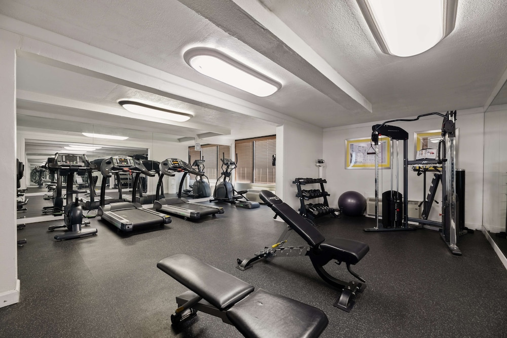 Best Western Orlando Gateway Hotel — Sports & recreation in Orlando, Florida