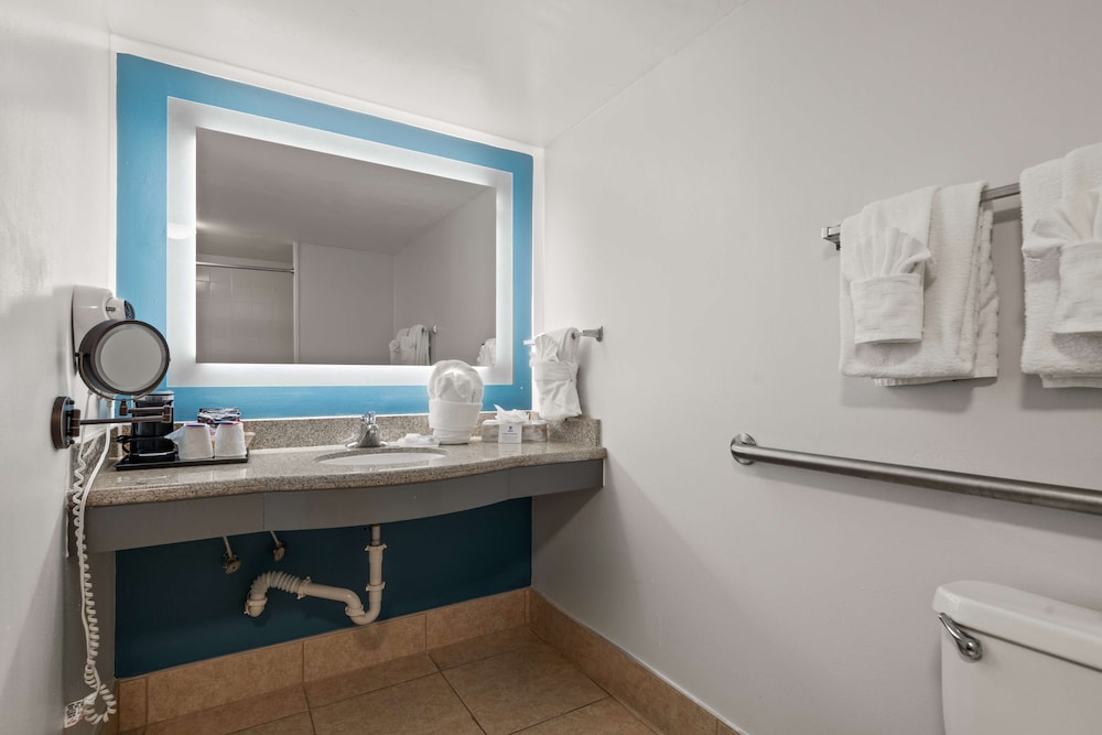 Best Western Orlando Gateway Hotel — Hotel rooms in Orlando, Florida