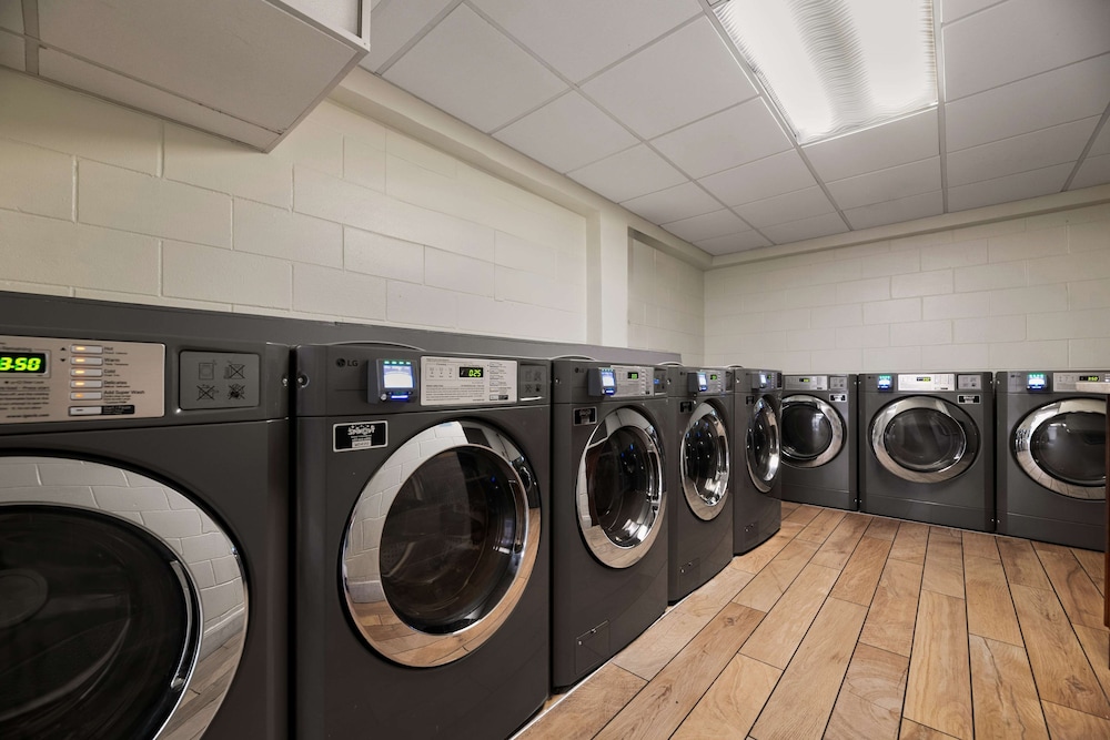 Best Western Orlando Gateway Hotel — Hotel building in Orlando, Florida