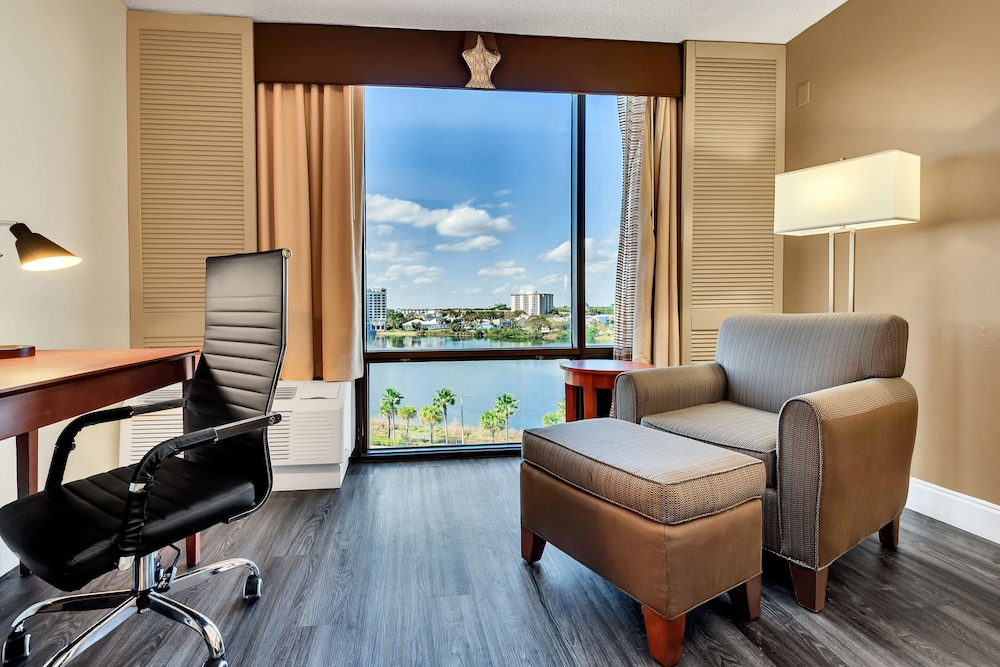 Best Western Orlando Gateway Hotel — Hotel rooms in Orlando, Florida