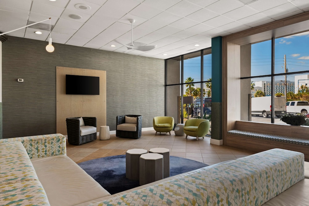 Best Western Orlando Gateway Hotel — Hotel rooms in Orlando, Florida