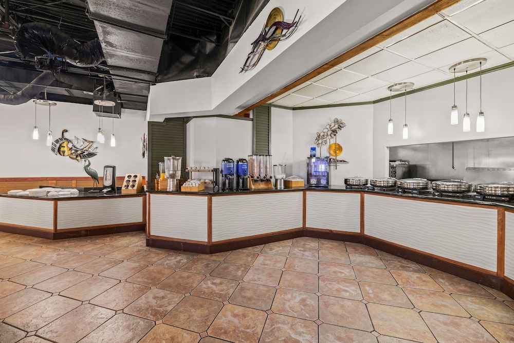 Best Western Orlando Gateway Hotel — Restaurant & bars in Orlando, Florida